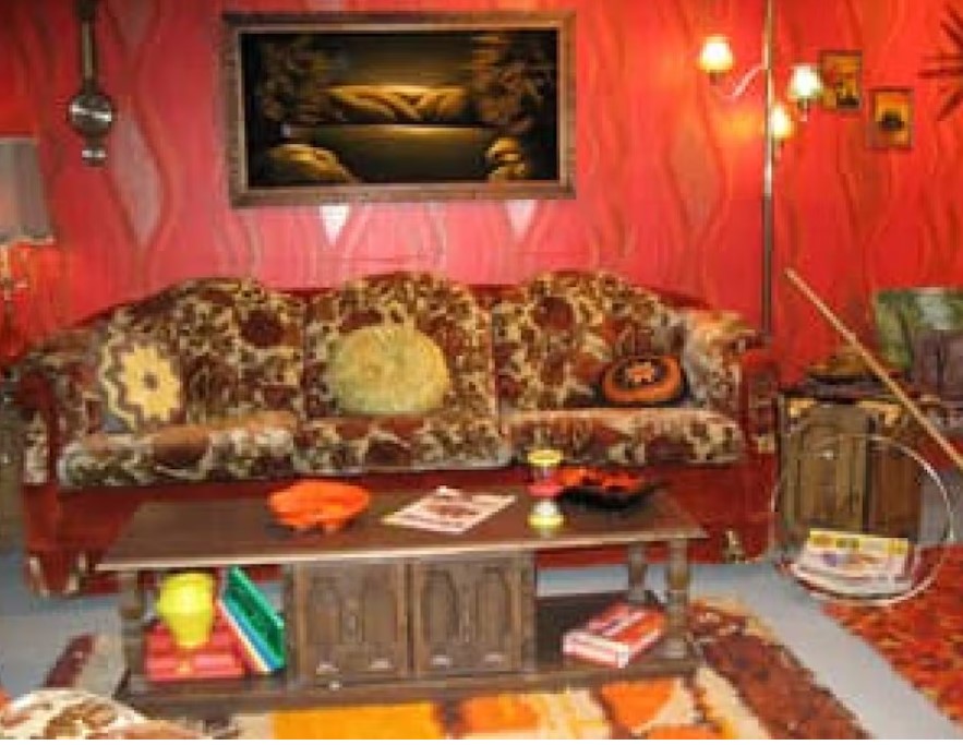 Sunrise on the 70s: Shag Carpet, Wood Paneling, and Orange&nbsp;Everywhere